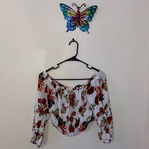 Long sleeve crop top